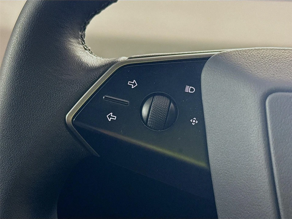 2024 Tesla Cybertruck - Image 4 of 31