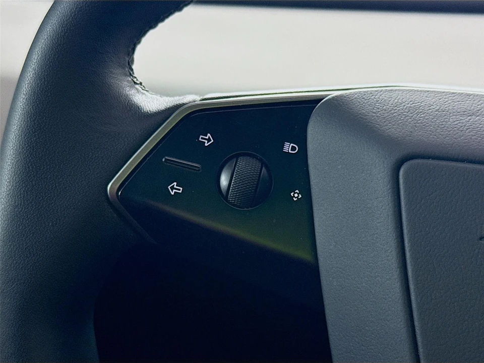 2024 Tesla Cybertruck - Image 5 of 18