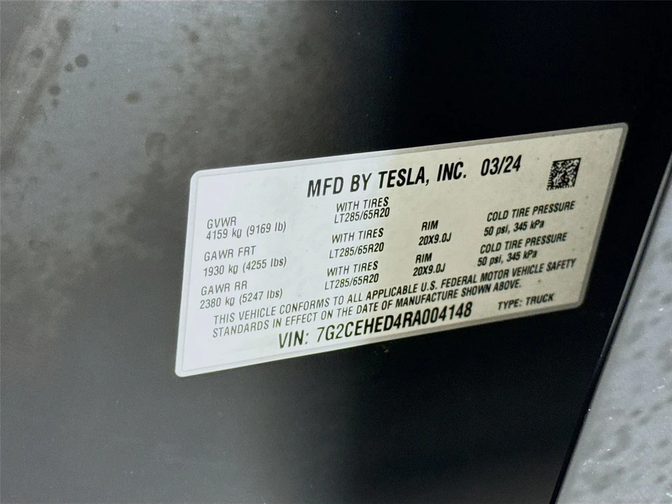 2024 Tesla Cybertruck - Image 29 of 31