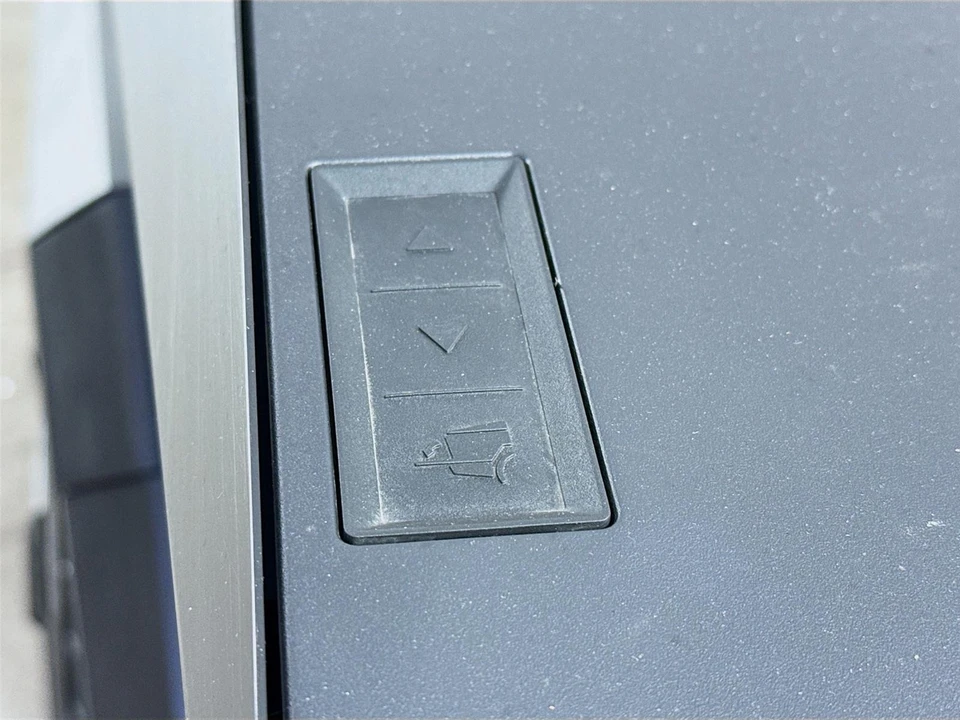 2024 Tesla Cybertruck - Image 15 of 21