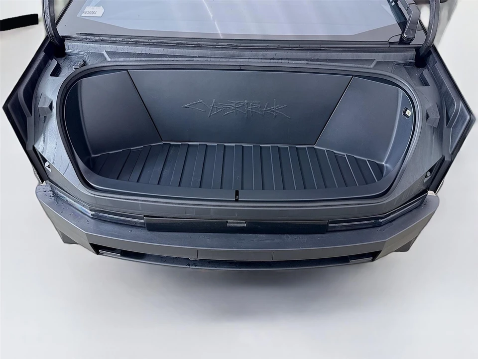 2024 Tesla Cybertruck - Image 19 of 21