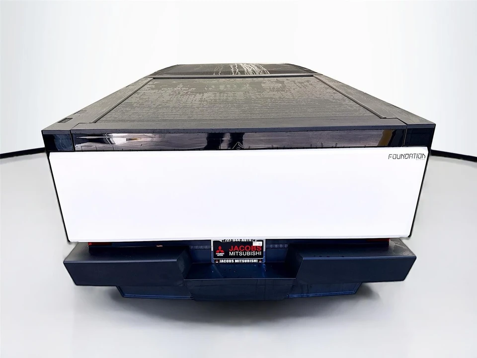 2024 Tesla Cybertruck - Image 18 of 21