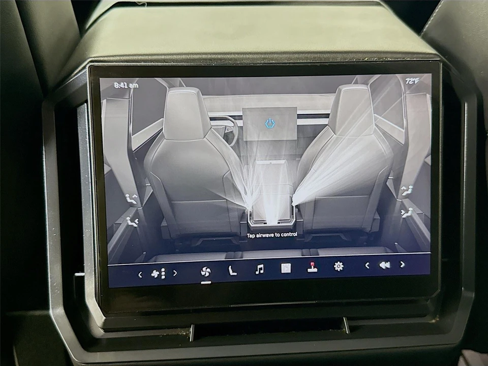 2024 Tesla Cybertruck - Image 12 of 21