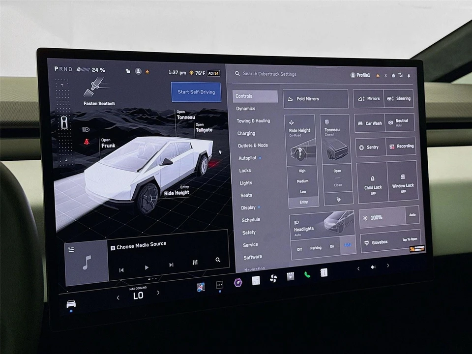 2024 Tesla Cybertruck - Image 7 of 15