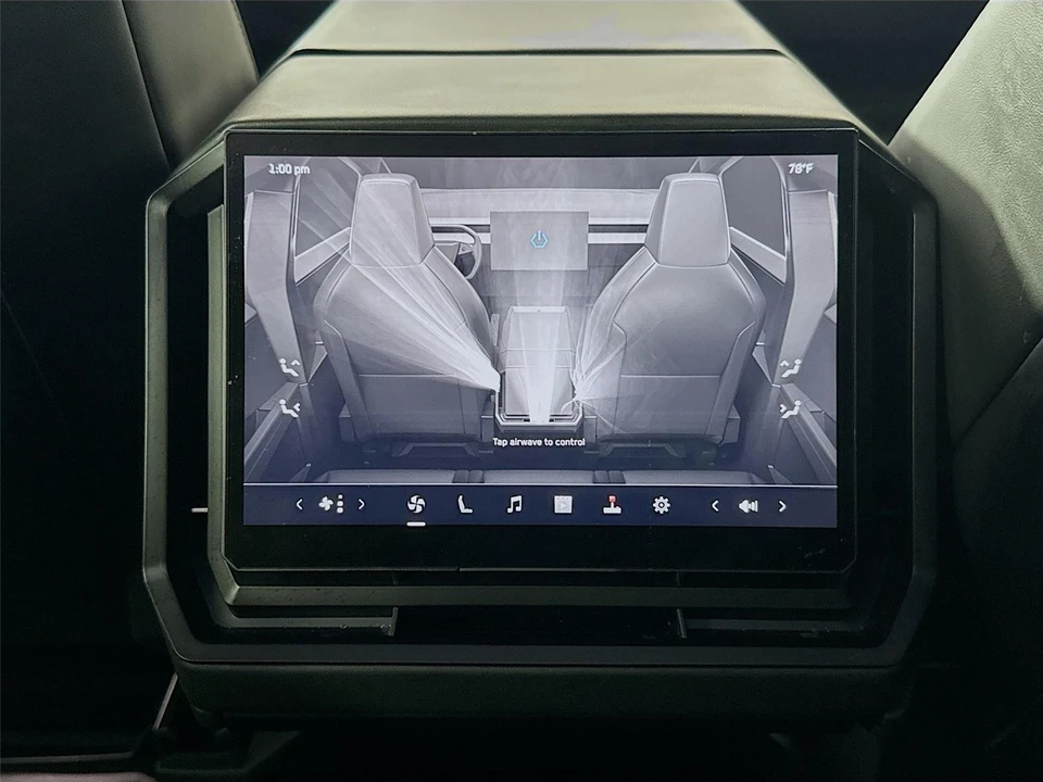 2024 Tesla Cybertruck - Image 13 of 21