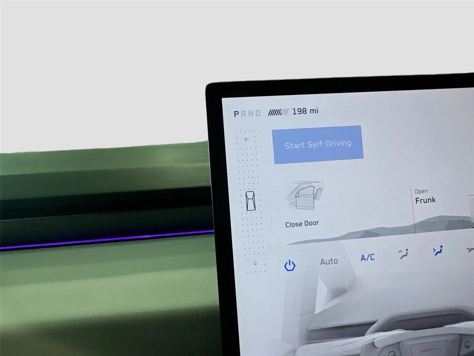 2024 Tesla Cybertruck - Image 13 of 21
