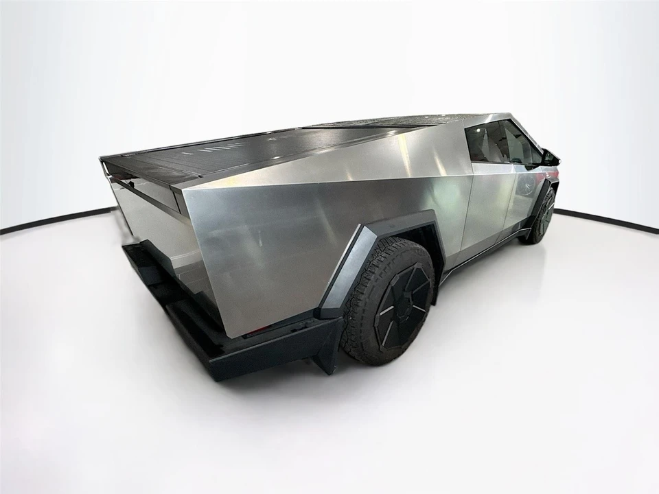 2024 Tesla Cybertruck - Image 5 of 14