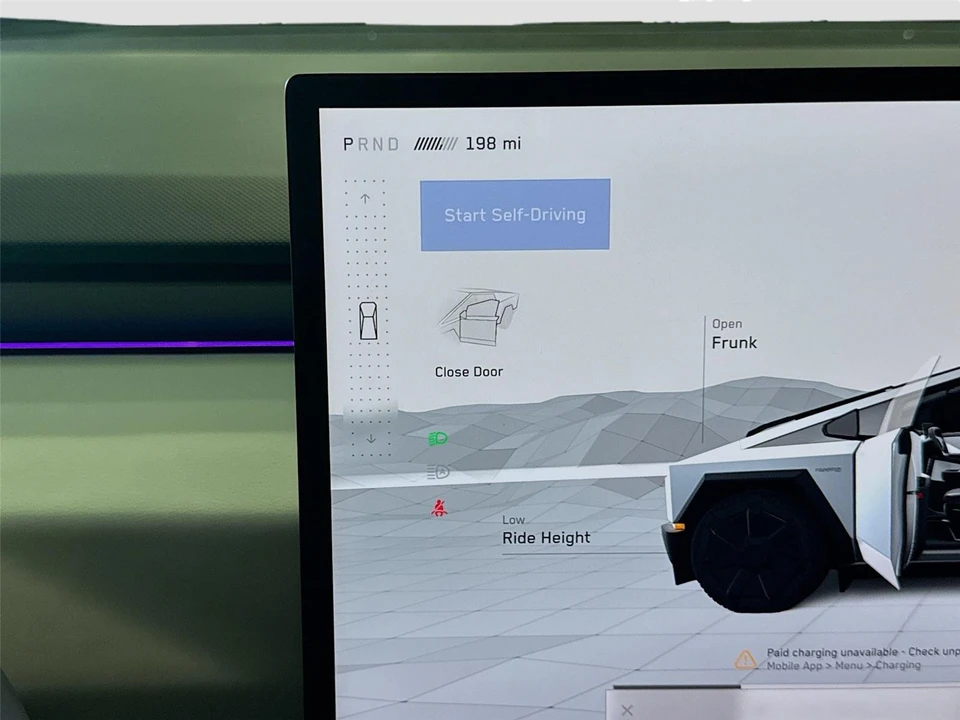 2024 Tesla Cybertruck - Image 15 of 21