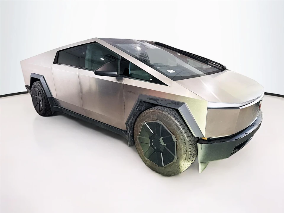 2024 Tesla Cybertruck - Image 7 of 14