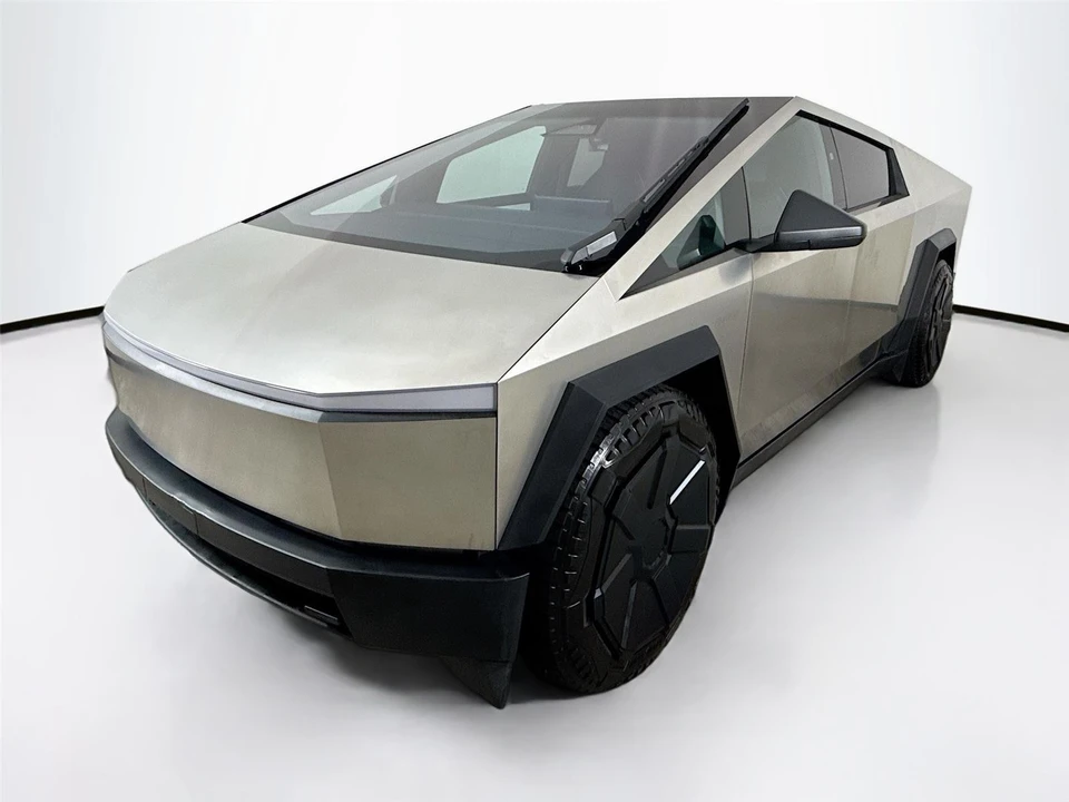 2024 Tesla Cybertruck - Image 3 of 21