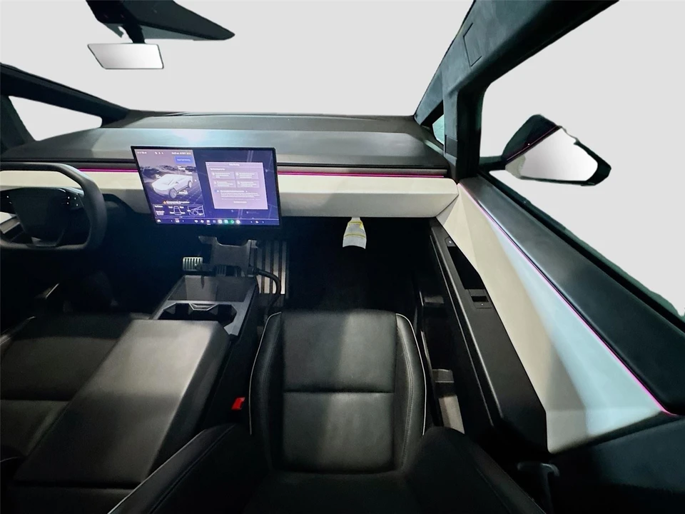 2024 Tesla Cybertruck - Image 21 of 21