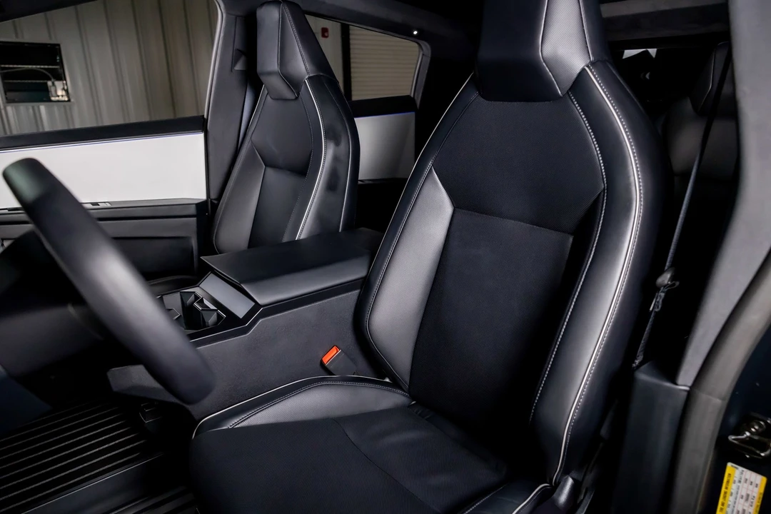 2024 Tesla Cybertruck - Image 5 of 12
