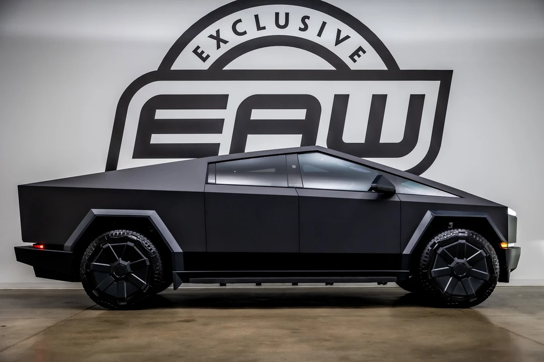 2024 Tesla Cybertruck - Image 9 of 12