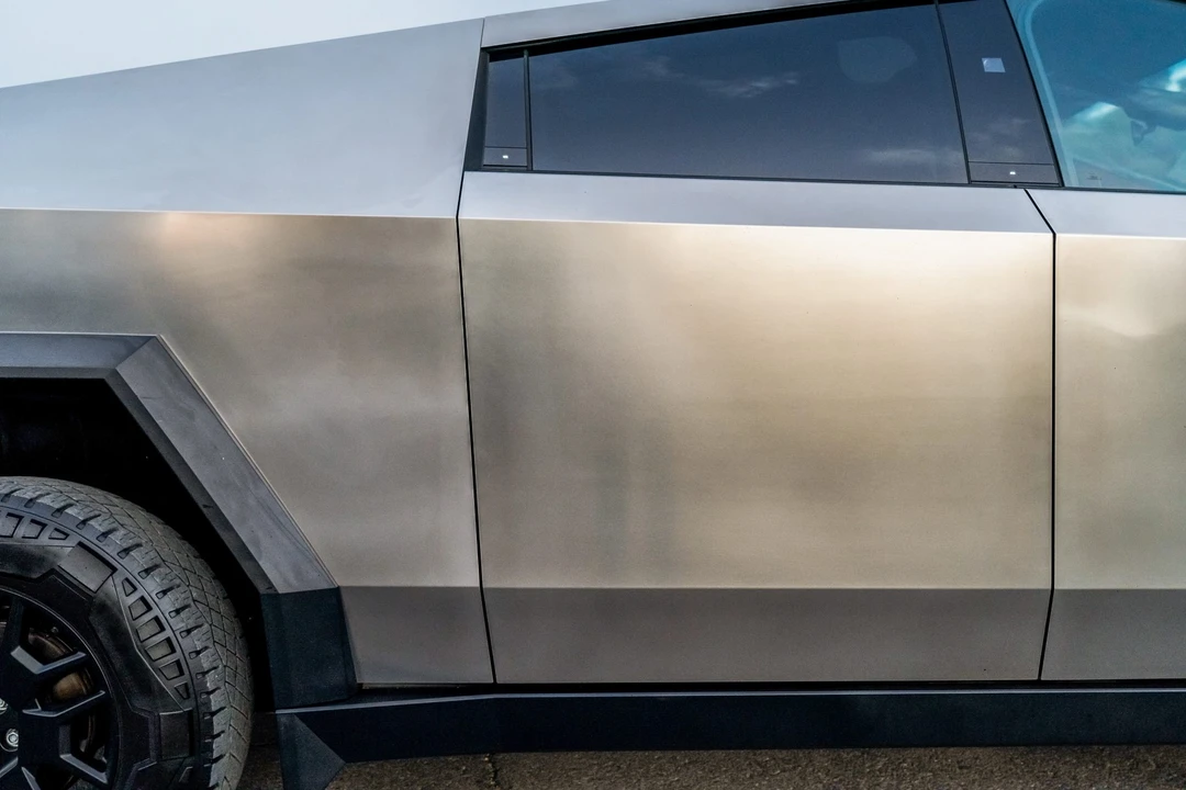 2024 Tesla Cybertruck - Image 30 of 31