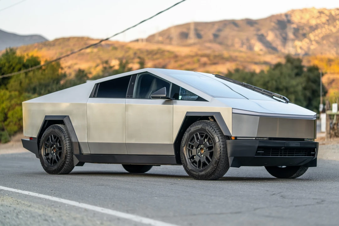 2024 Tesla Cybertruck - Image 4 of 31