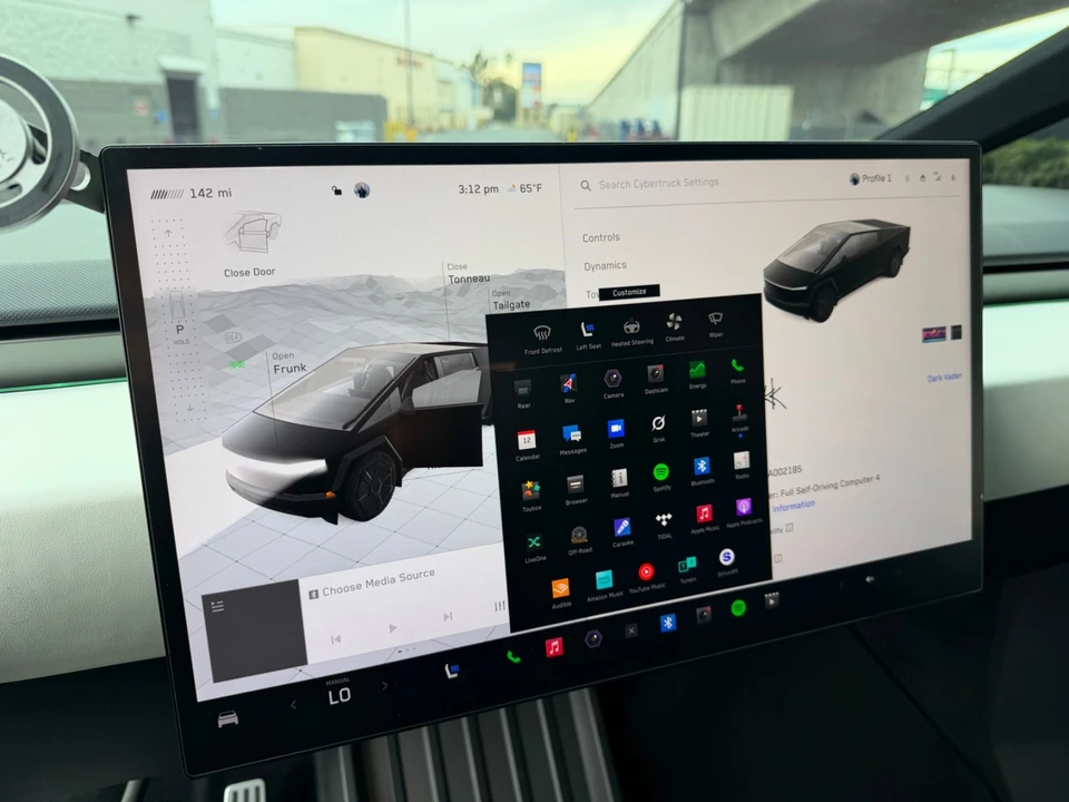 2024 Tesla Cybertruck - Image 20 of 21
