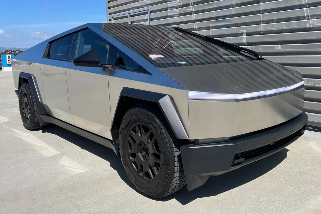 2024 Tesla Cybertruck - Image 20 of 31