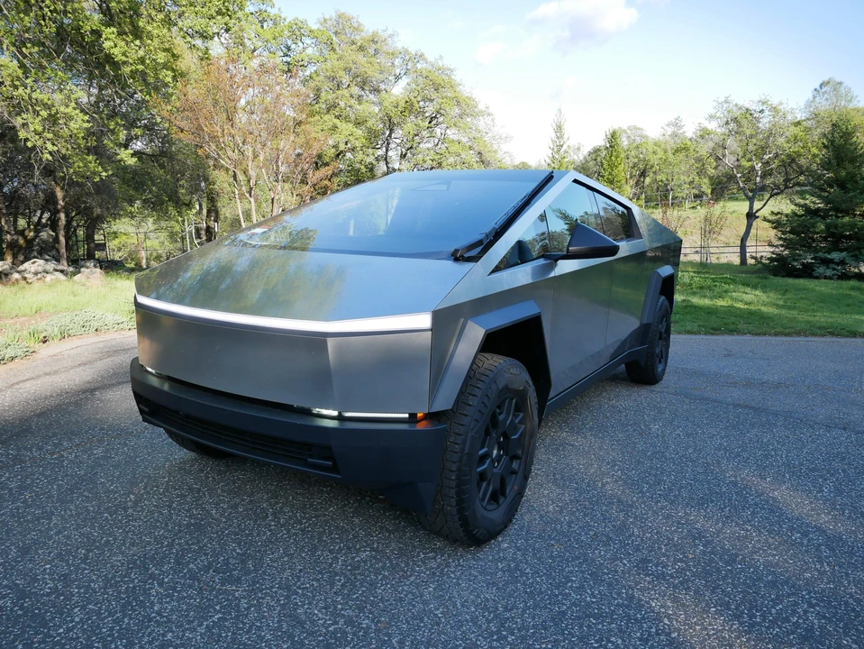 2024 Tesla Cybertruck - Image 4 of 31