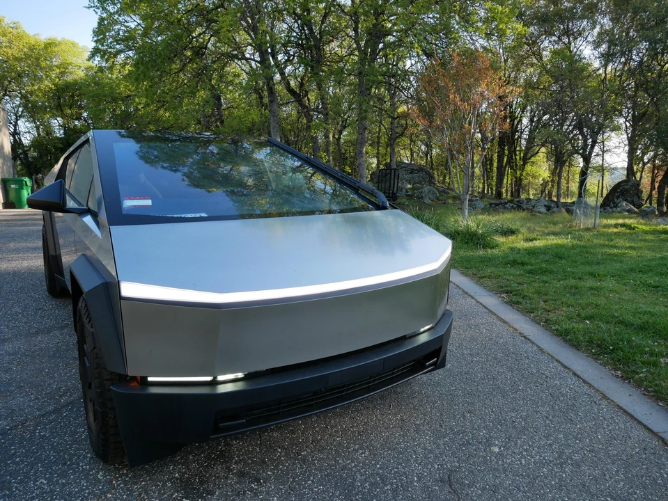 2024 Tesla Cybertruck - Image 5 of 31