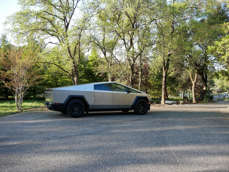 2024 Tesla Cybertruck - Image 31 of 31