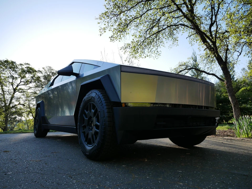 2024 Tesla Cybertruck - Image 23 of 31