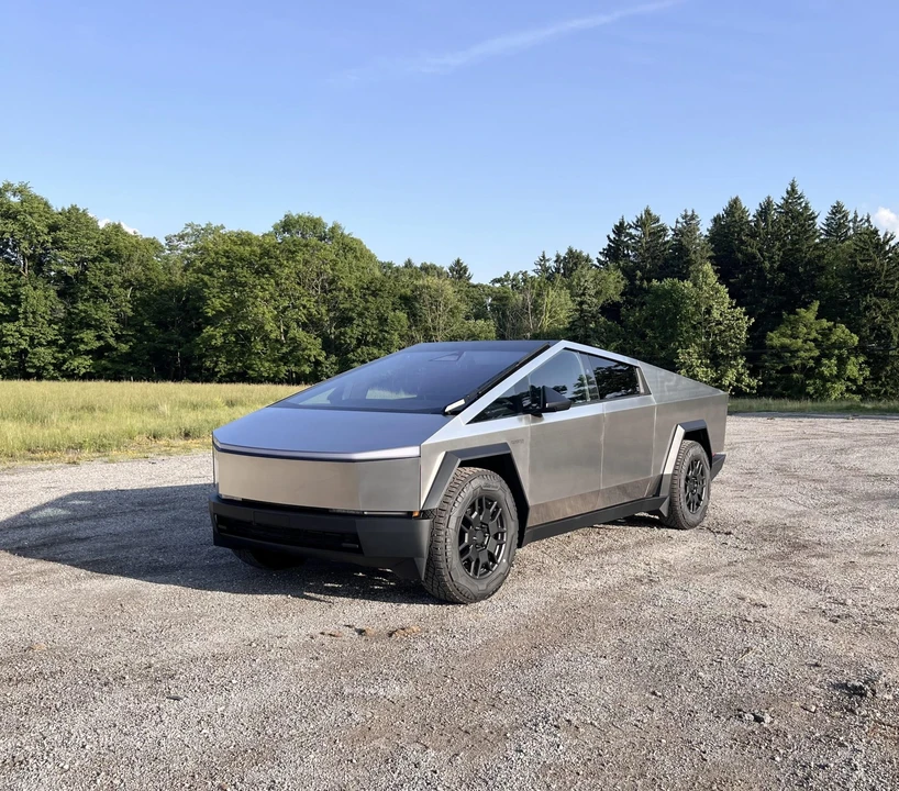 2024 Tesla Cybertruck - Image 4 of 31