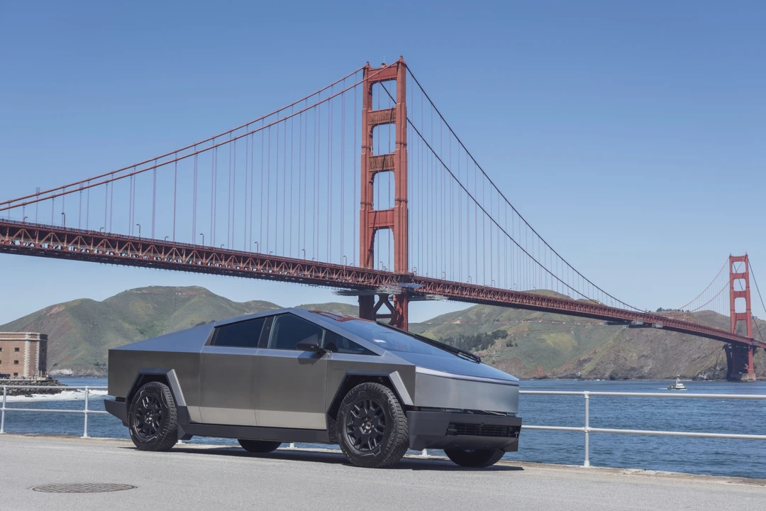 2024 Tesla Cybertruck - Image 18 of 31