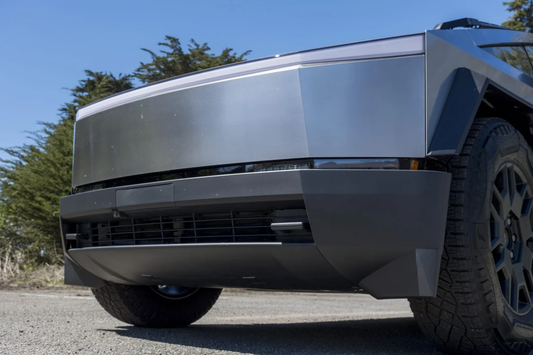 2024 Tesla Cybertruck - Image 27 of 31