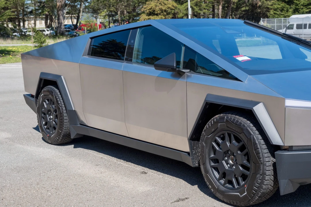 2024 Tesla Cybertruck - Image 31 of 31