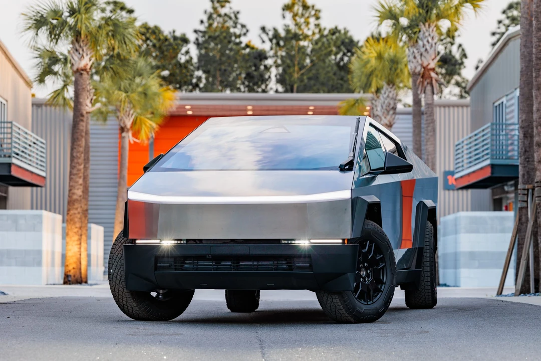 2024 Tesla Cybertruck - Image 21 of 31
