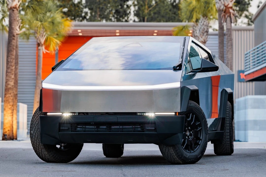 2024 Tesla Cybertruck - Image 1 of 31