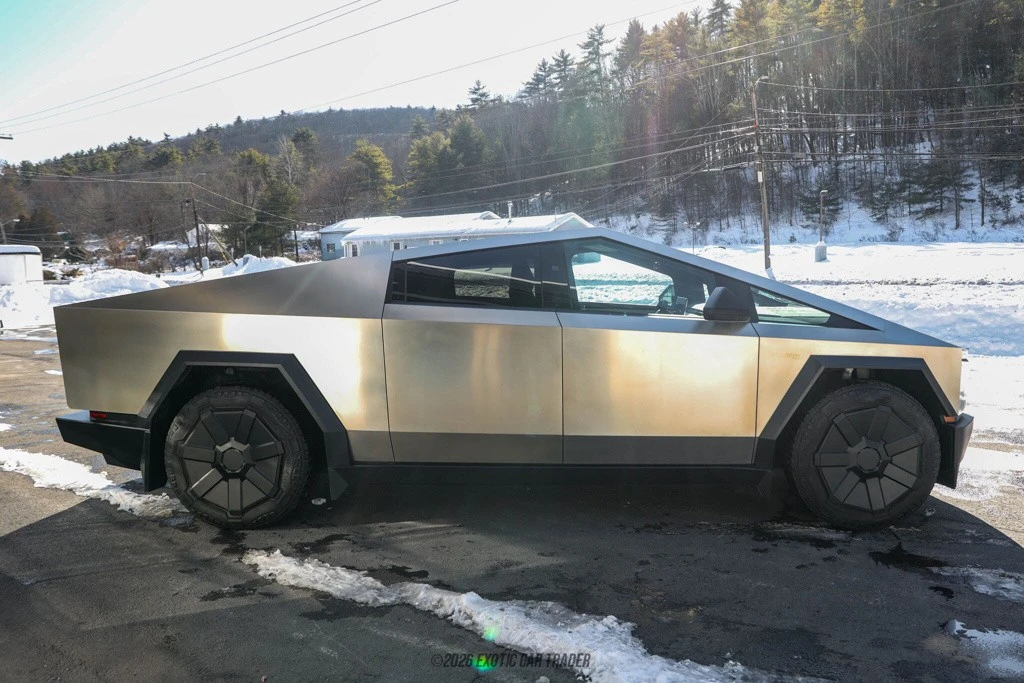 2024 Tesla Cybertruck - Image 9 of 12