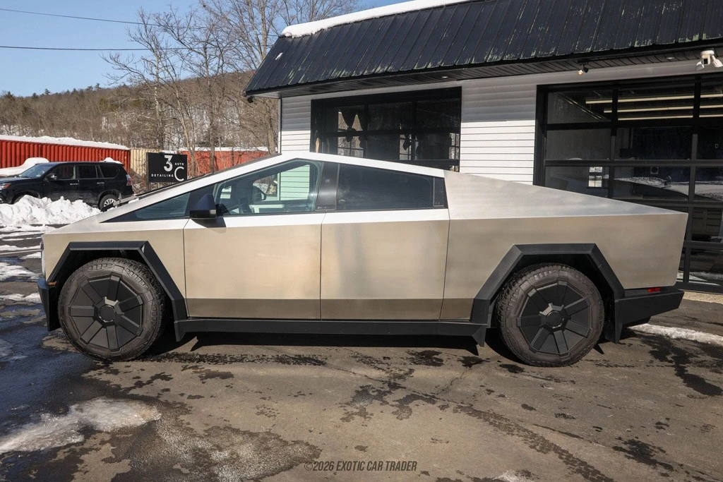 2024 Tesla Cybertruck - Image 3 of 12