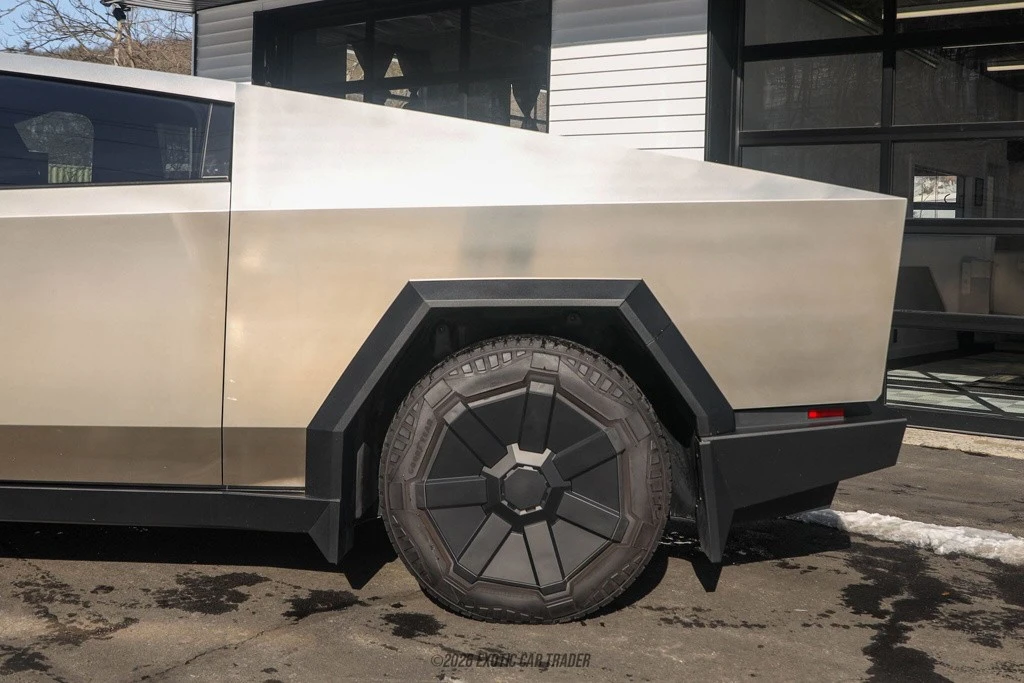 2024 Tesla Cybertruck - Image 5 of 12