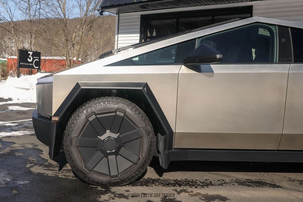 2024 Tesla Cybertruck - Image 4 of 12
