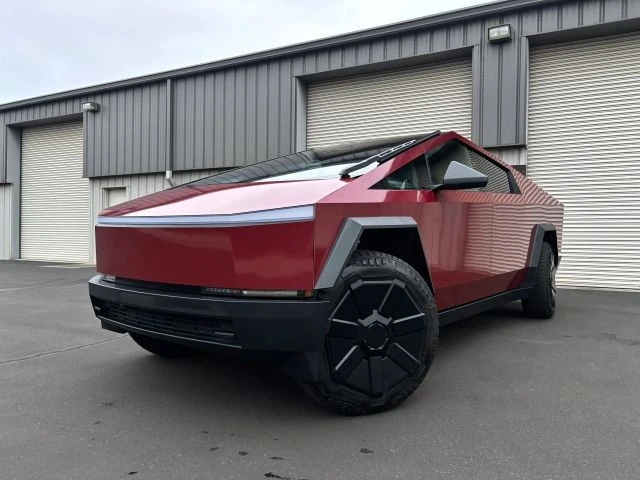 2024 Tesla Cybertruck - Image 5 of 15
