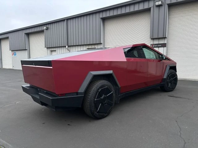 2024 Tesla Cybertruck - Image 9 of 15