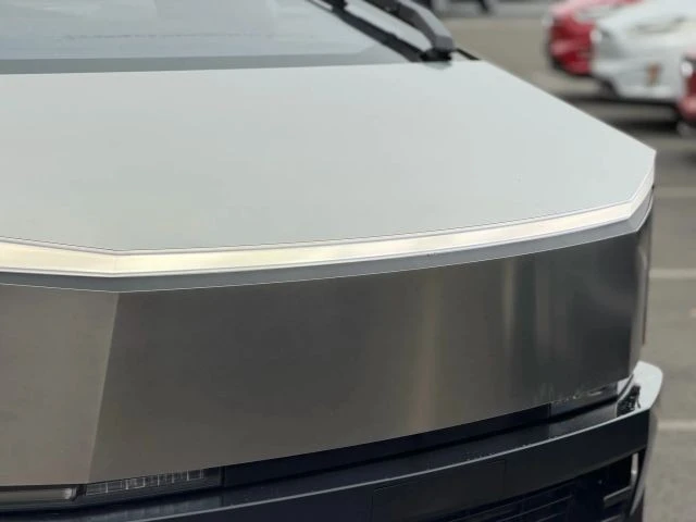 2024 Tesla Cybertruck - Image 4 of 21
