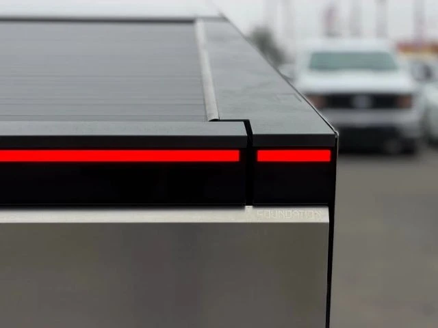 2024 Tesla Cybertruck - Image 11 of 21