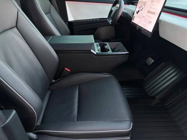 2024 Tesla Cybertruck - Image 12 of 14