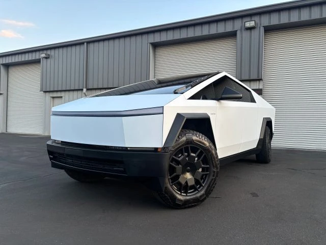 2024 Tesla Cybertruck - Image 4 of 14