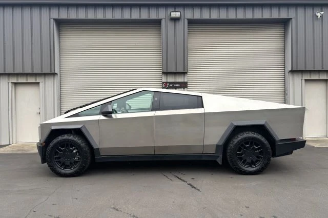 2024 Tesla Cybertruck - Image 4 of 15
