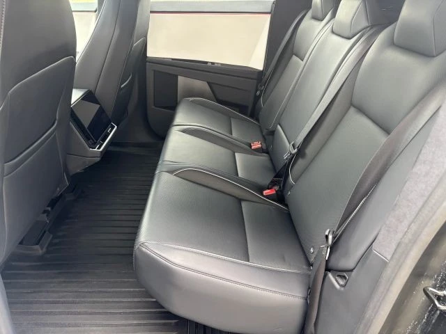 2024 Tesla Cybertruck - Image 14 of 15