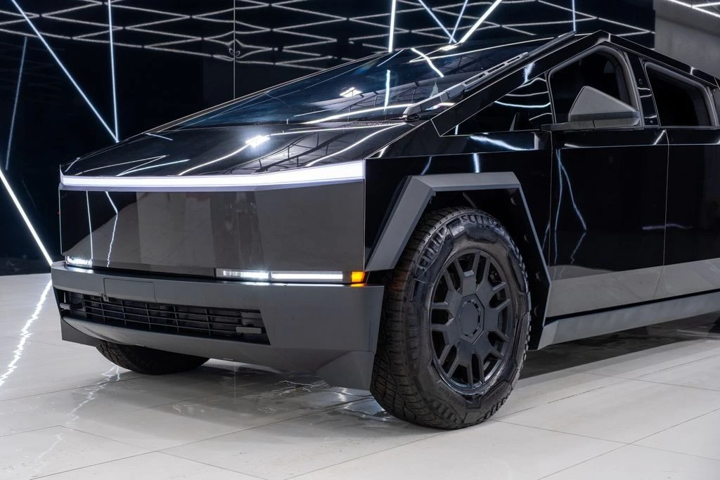 2024 Tesla Cybertruck - Image 4 of 21