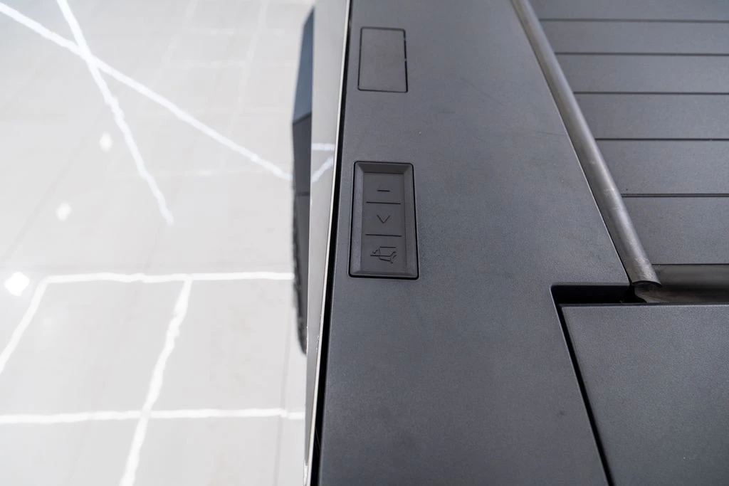 2024 Tesla Cybertruck - Image 19 of 21
