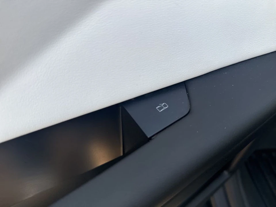2024 Tesla Cybertruck - Image 12 of 21
