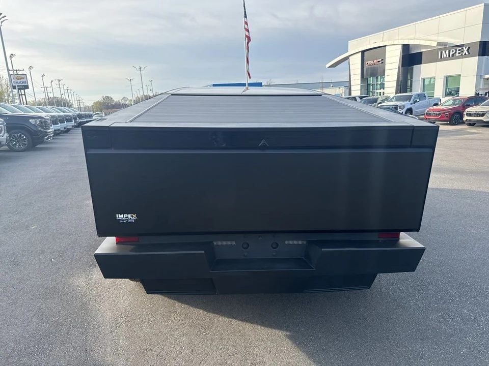 2024 Tesla Cybertruck - Image 4 of 21