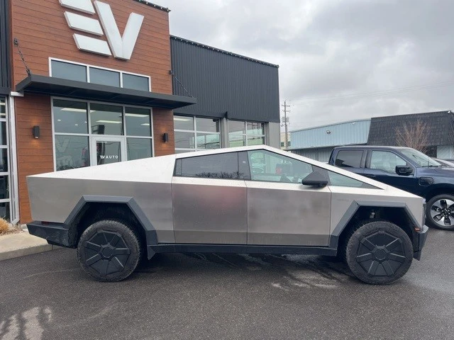 2024 Tesla Cybertruck - Image 8 of 21