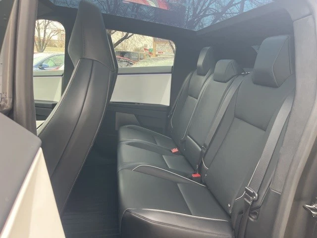 2024 Tesla Cybertruck - Image 16 of 21