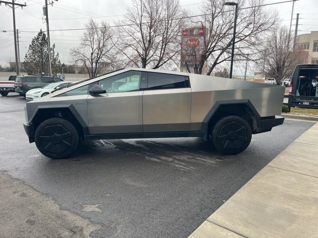 2024 Tesla Cybertruck - Image 4 of 21
